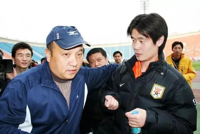 多家俱乐部考察新人才，引援工作加速进行中的简单介绍